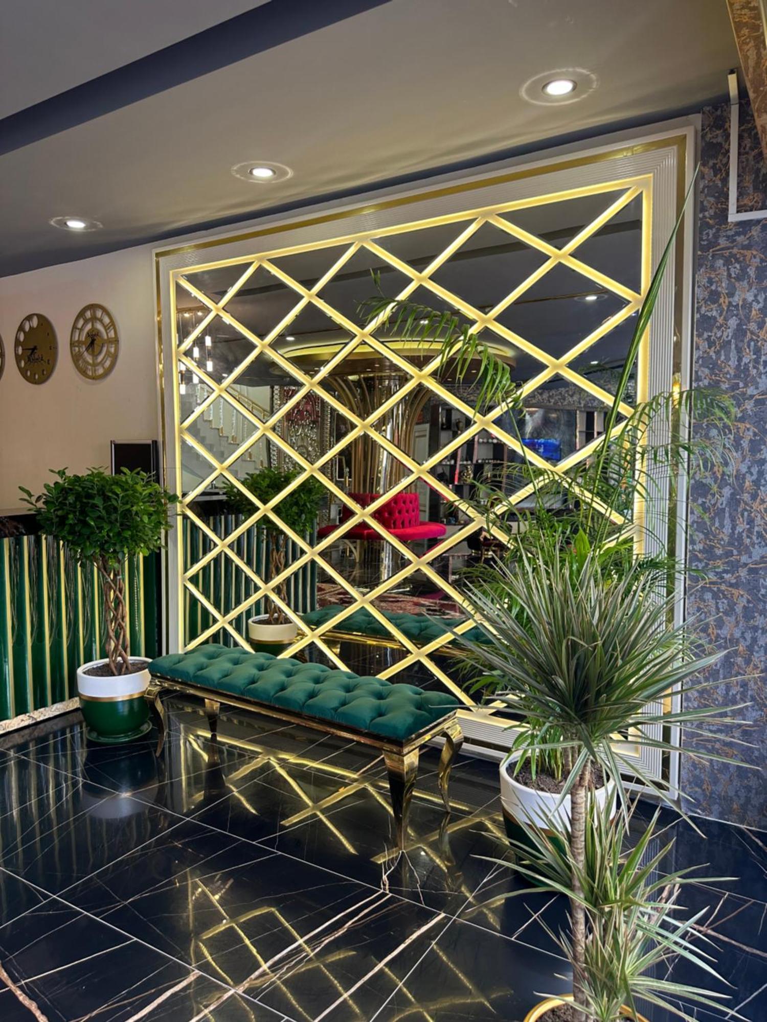Golden Lux Hotel Antalya Exteriör bild