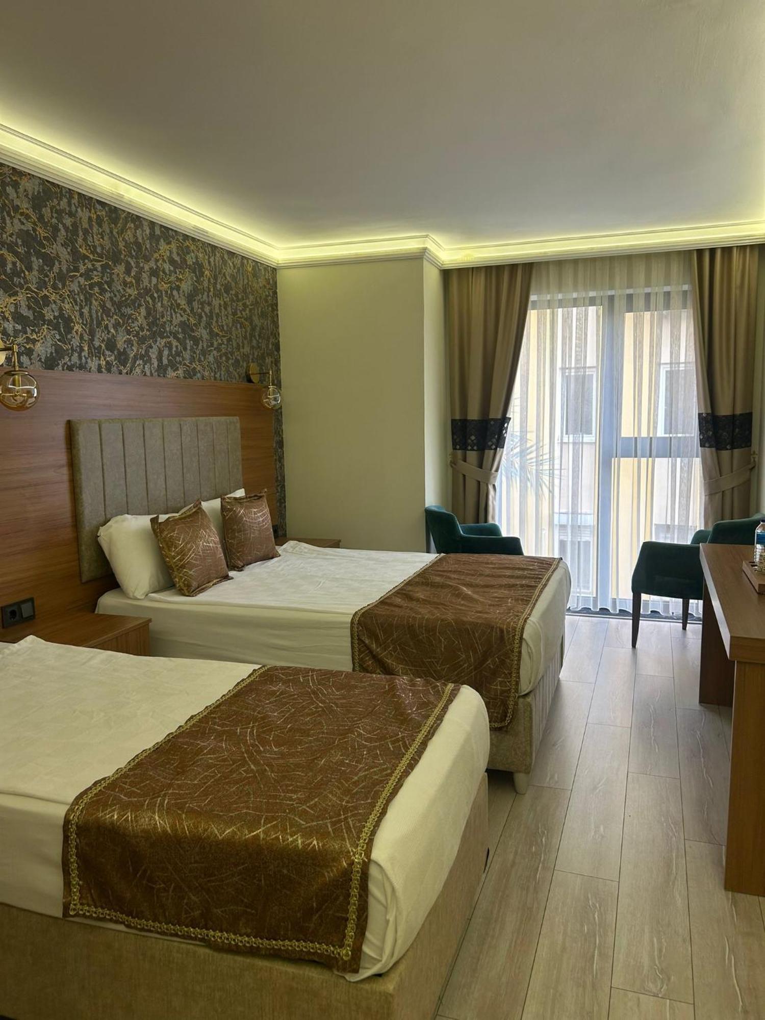 Golden Lux Hotel Antalya Exteriör bild